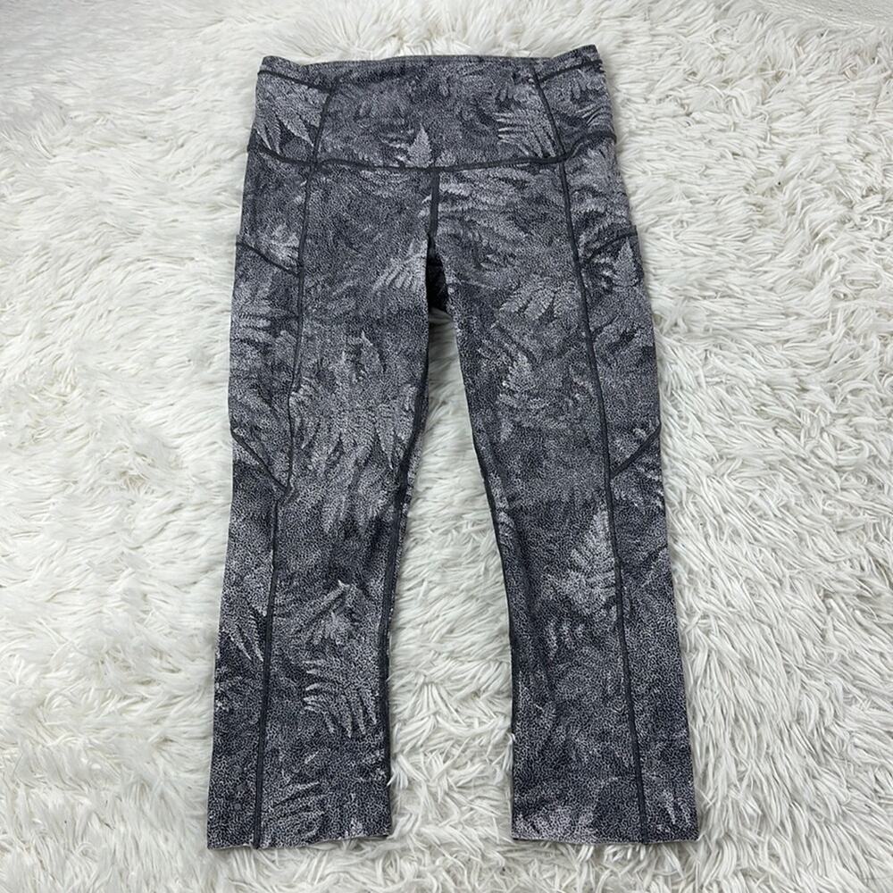 Lululemon Fast & Free Crop (19") Kindred Spirit Alpine White Multi